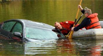 Escape and Rescue from Submerged Vehicles - Lifesaving Resources